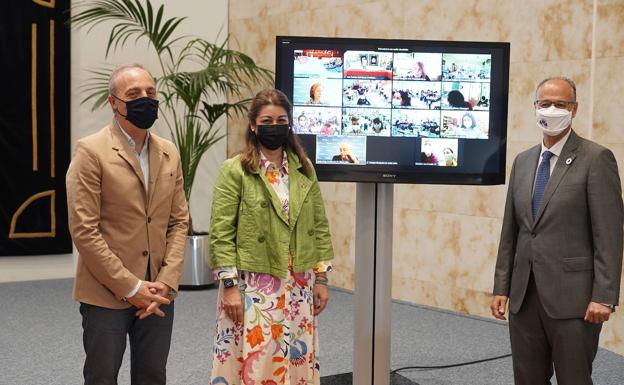 Discípulas de Jesús representa a León en el Pleno Infantil de las Cortes que vota a favor de «ser más solidarios»