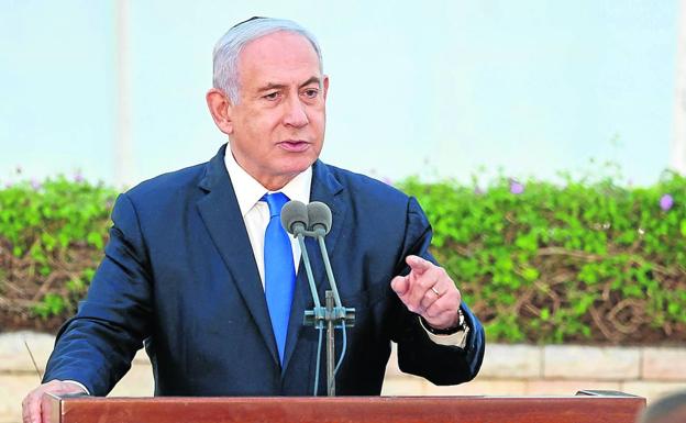 Un Gobierno multicolor liderado por Bennet amenaza la era Netanyahu