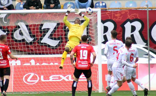 La Primera RFEF ya tiene equipos, ahora espera detalles