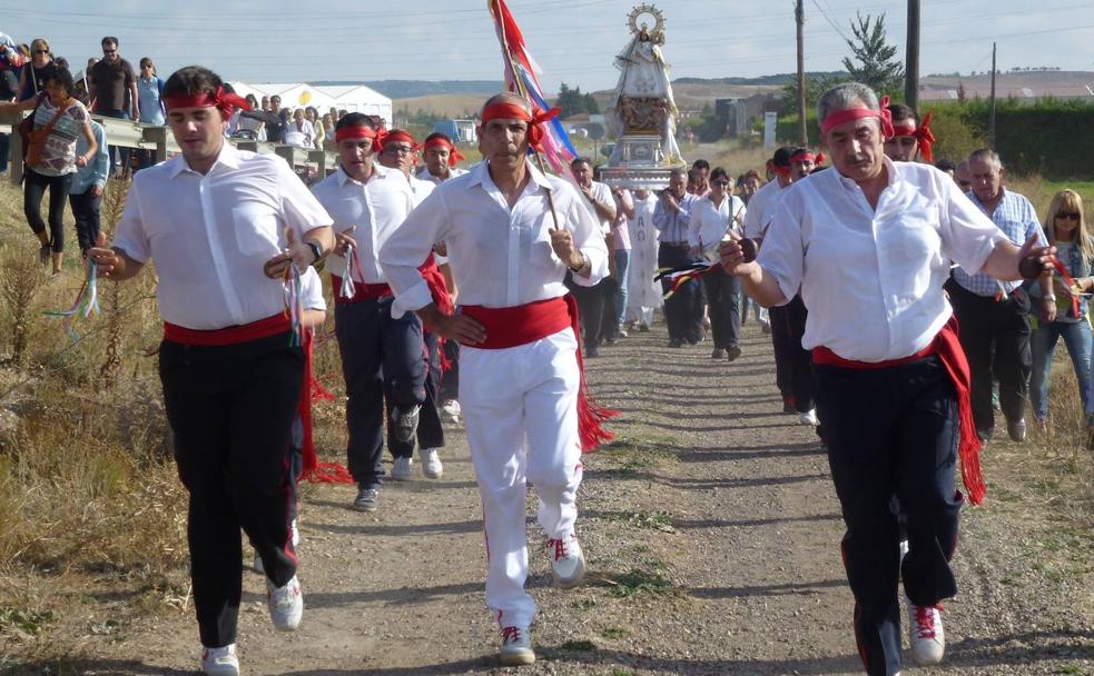 Magaz de Pisuerga: ¡vivas! a San Mamés y a la Virgen de Villaverde