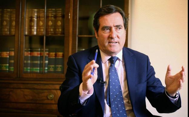 Garamendi fija el inicio de la recuperación en el presente, aunque «quedan dos años muy duros»