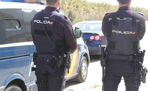 Detenido un joven en Valencia por intentar estrangular a su hermana