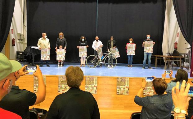 Benavides da el pistoletazo de salida a su 'I Memorial Manolo Gloria'