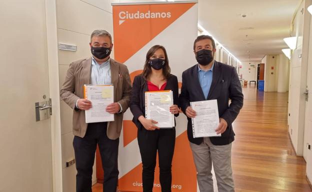 Ciudadanos traslada al Congreso los «proyectos paralizados» de la provincia de León