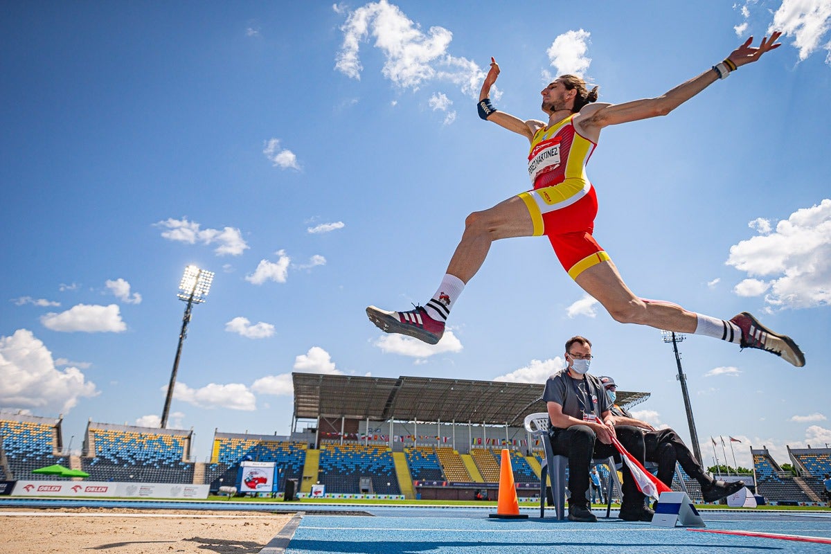 El leonés Dani Pérez consigue el bronce con marca personal en el Europeo de Salto de Longitud Adaptado