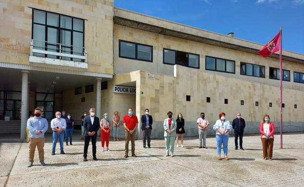 San Andrés del Rabanedo gurda un minuto de silencio contra la violencia de género
