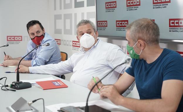 1.900 trabajadores del sector de ambulancias están llamados a huelga ante el bloqueo de tres años de su convenio