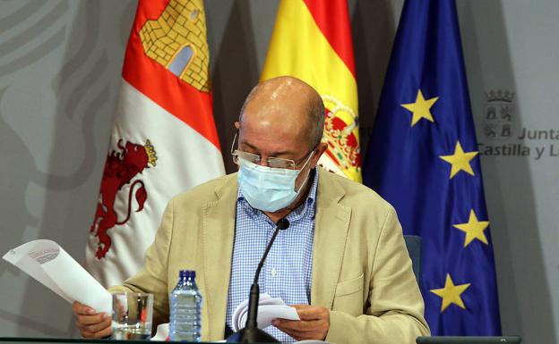 El Ejecutivo distribuye más de 4 millones entre los 44 GAL para emprendimiento de la mujer rural