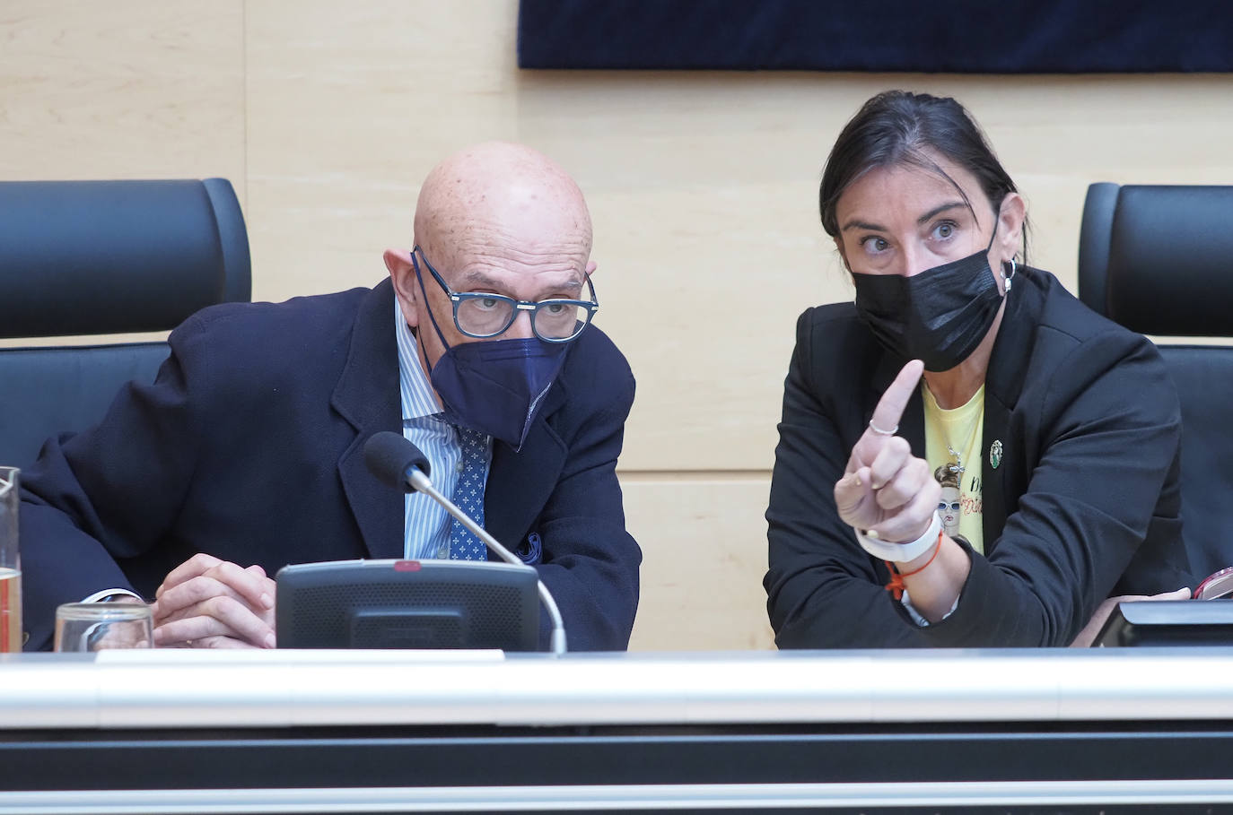 Ana Sánchez responde a Cs y PP que los escritos llegan a los letrados de las Cortes y no a ella
