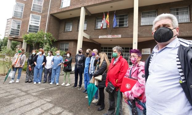 Pablo Fernández rechaza «frontalmente» el cierre de la Escuela Hogar de Ponferrada