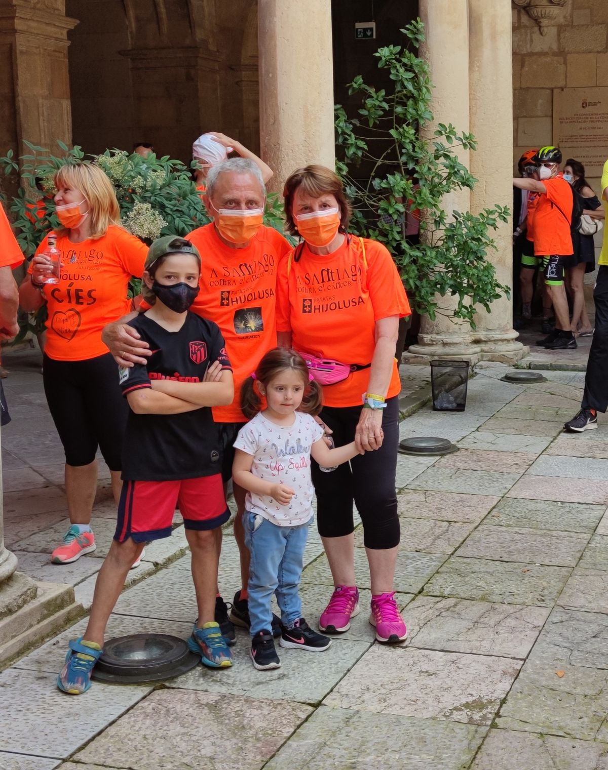 'A Santiago contra el cáncer' hace para en León