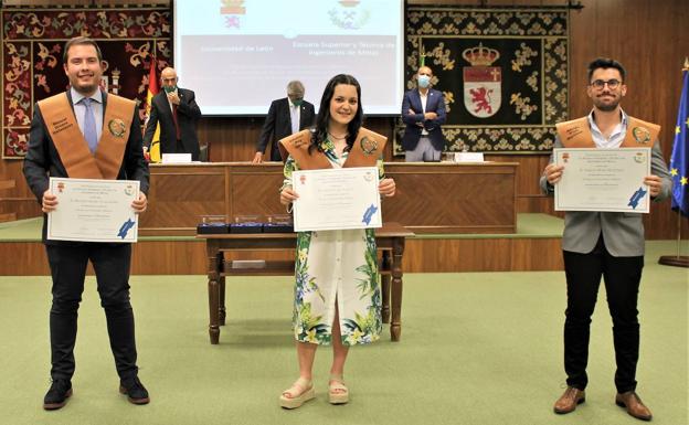 La Escuela de Minas de la ULE entregó los diplomas a los egresados del curso 2019/20