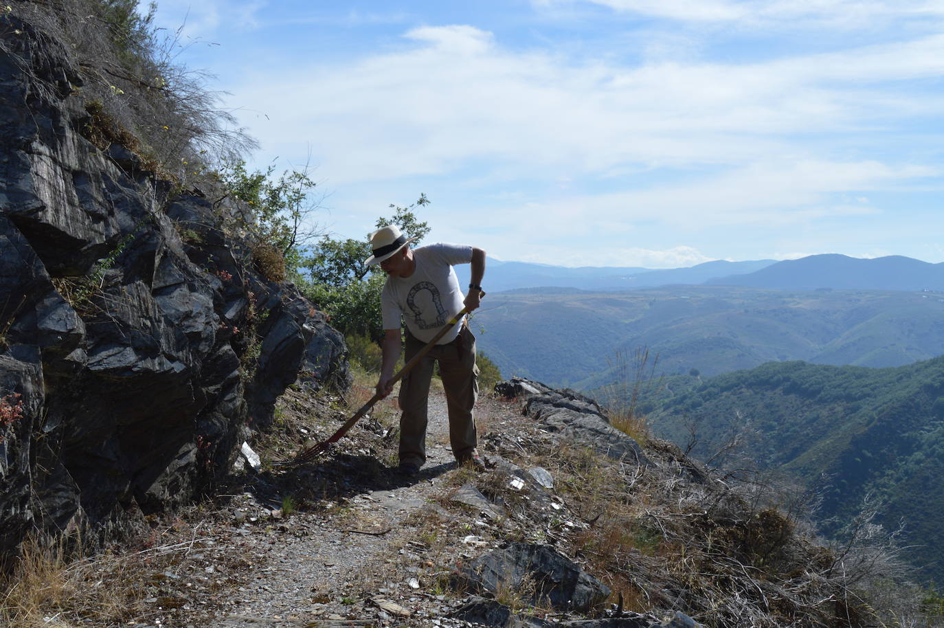 Hacendera en el Valle del Oza