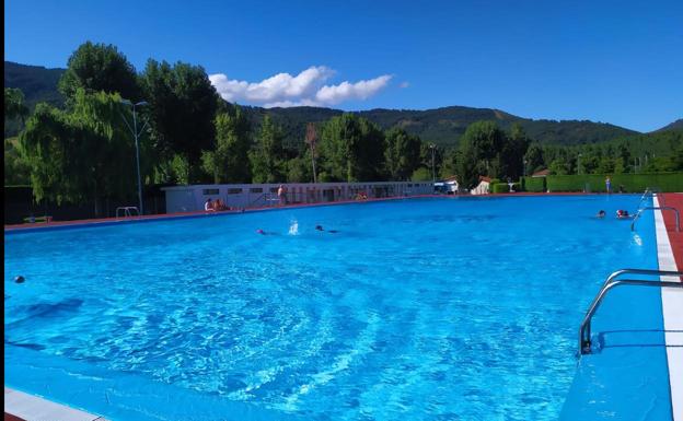 La Diputación destina 600.000 euros al plan de empleo para contratar a 150 personas para las piscinas de la provincia