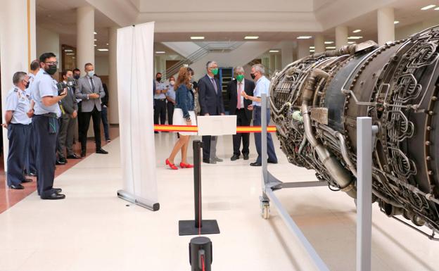 La Escuela de Ingenierías expone un Motor GE J79 cedido por el Ejército del Aire