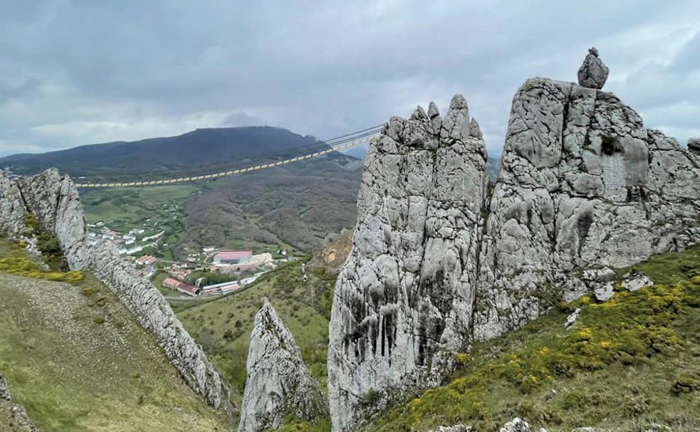 Sabero proyecta su particular 'vía ferrata' con un 'megapuente colgante'