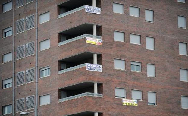 Castilla y León se sitúa entre las comunidades con mayor descenso de demanda de viviendas