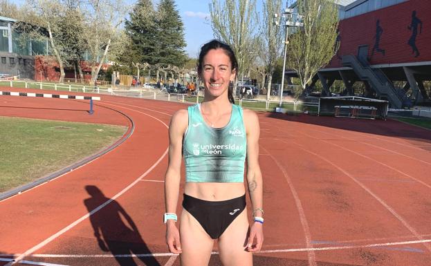 La atleta uruguaya del ULE Sprint María Pía Fernández, clasificada para los Juegos Olímpicos