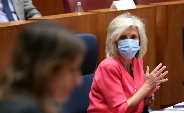 Sanidad descarta el toque de queda de Castilla y León y Casado estudia volver a un nivel 2 «más acotado»