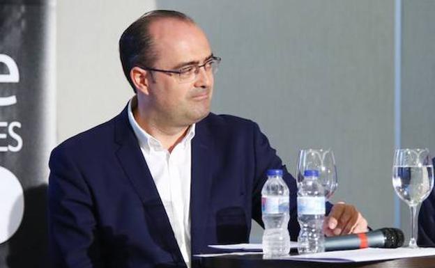 Morala, sorprendido por el «talante autoritario» del pedáneo de Fuentesnuevas