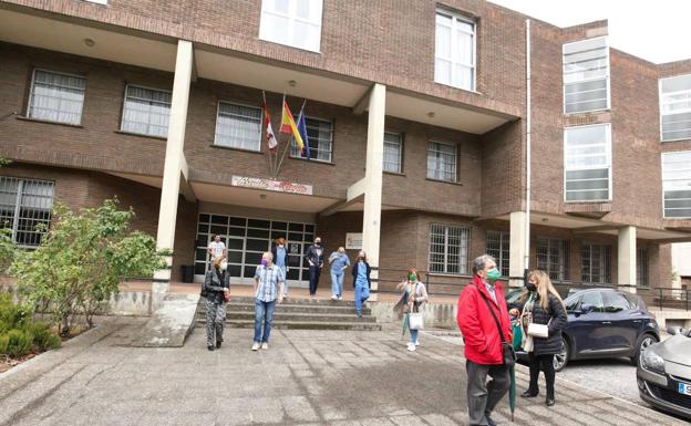Ponferrada no descarta acudir a los tribunales por el «incumplimiento» de la Junta con la Escuela Hogar