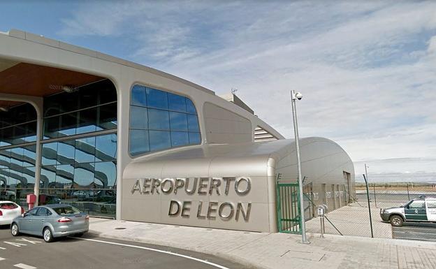 El Aeropuerto de León desciende su actividad los últimos seis meses un 36%