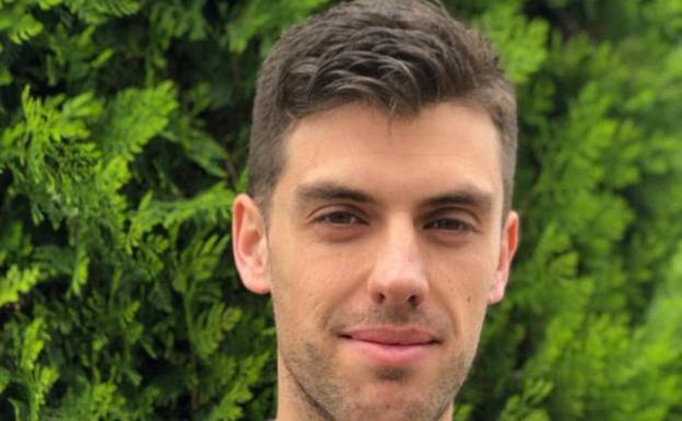 El alcalde de Cacabelos asegura que «nunca echará de sus hogares» a las familias del Edificio Roma