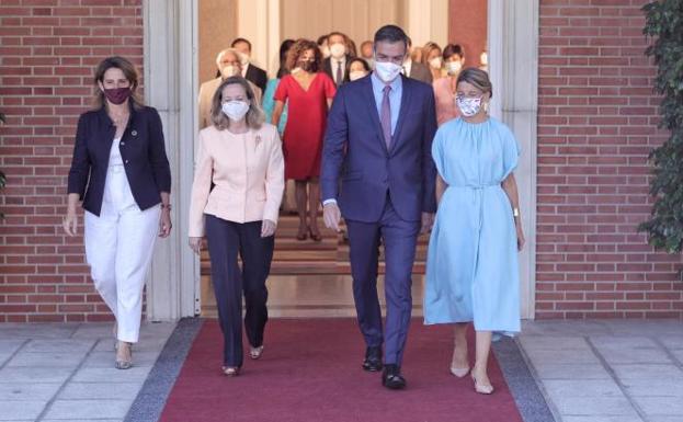 Nuevo choque de vicepresidentas por el salario mínimo