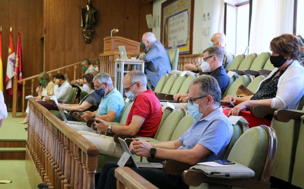 La ULE aprueba una normativa específica sobre Títulos Propios y ofertar siete cursos cero en septiembre