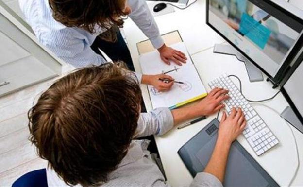 La Junta fija las bases de las ayudas del Programa de Formación Profesional específica