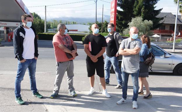 CGT convoca una concentración contra los centenares de despidos que pretende acometer LM