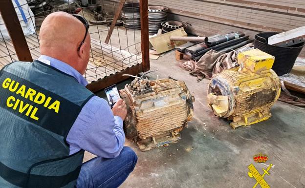 La Guardia Civil detiene a dos personas por robos en una gravera de Carrocera