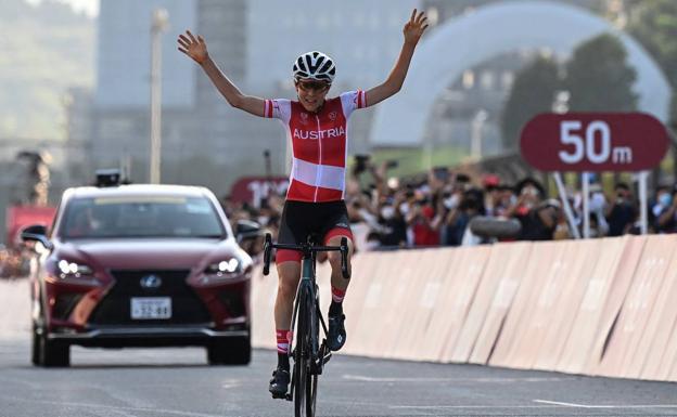 Anna Kiesenhofer, la matemática que se hizo ciclista en Barcelona