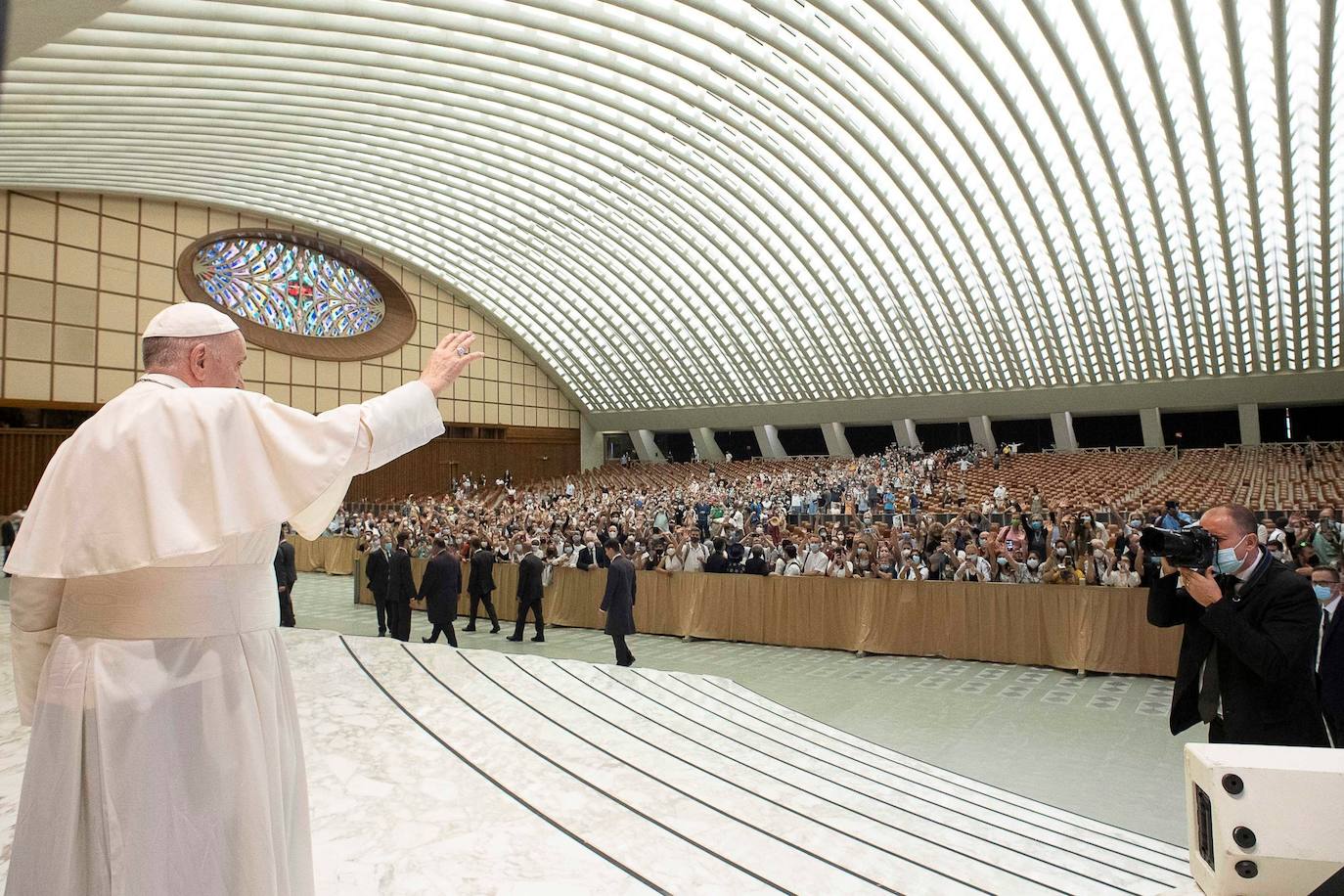 Interceptan una carta con tres balas dirigida al papa Francisco