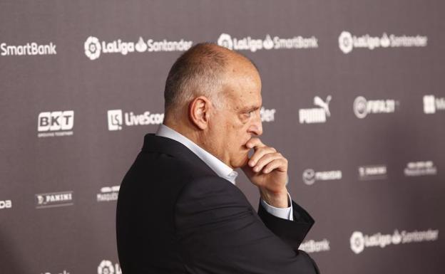 Se recrudece la guerra entre Florentino Pérez y Javier Tebas por CVC