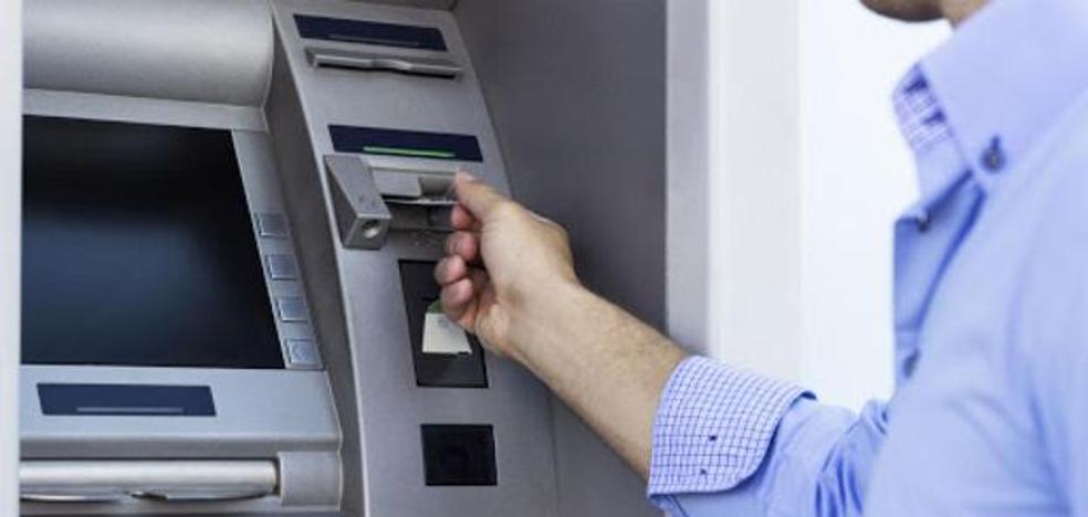 IU critica que la banca «deje sin servicios bancarios» a la mayoría de los pueblos de Castilla y León - Vimarsana News