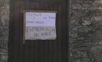 Reclaman al Ayuntamiento de Barjas la devolución de las llaves del horno comunal convertido en trastero para recuperar su uso