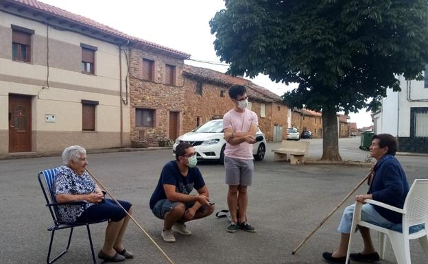 «Era necesario recuperar sonidos e imágenes para poner en valor la tradición del ramo»