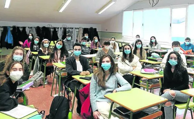 Alumnos de un colegio de Vitoria./Ander Ugarte