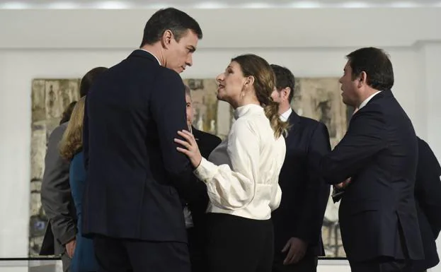 Pedro Sánchez y Yolanda Díaz./Maya Balanya