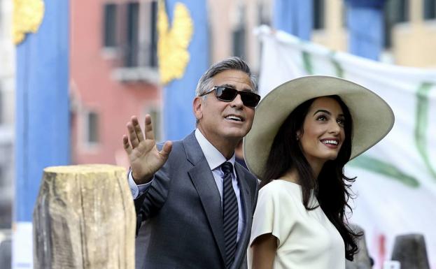 George Clooney, de dos en dos