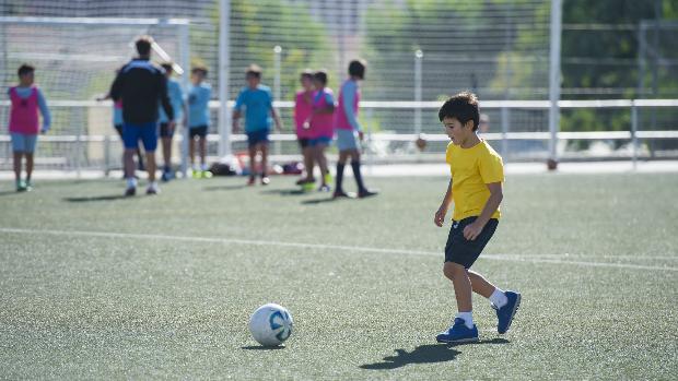 El deporte 'extraescolar' vuelve a los colegios de León de forma «casi normal» con al menos 6.500 alumnos