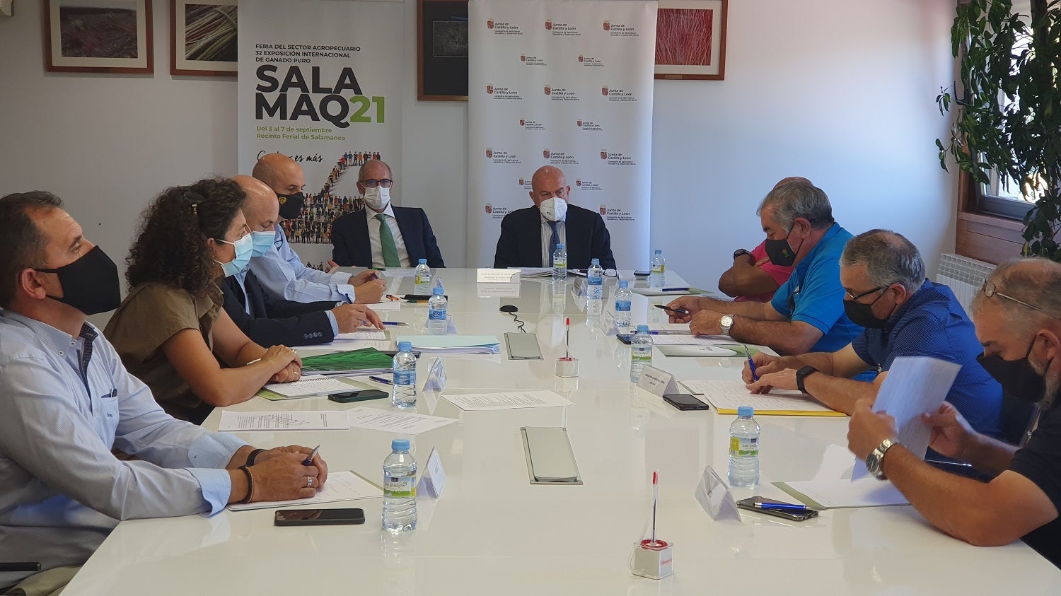 Carnero quiere que «el agricultor activo» sea protagonista de la PAC