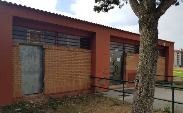 Cs denuncia la paralización de las obras en los vestuarios de las instalaciones deportivas de La Palomera