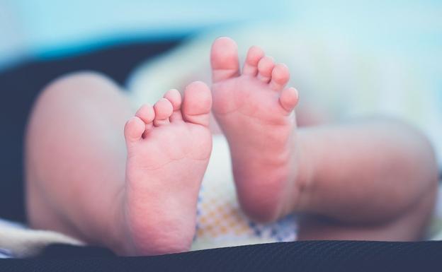 ¿Podría producirse en los hospitales de hoy un intercambio de bebés?