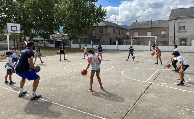 El CB Ciudad de Ponferrada arranca sus actividades con la escuela municipal