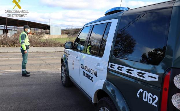 Localizado un hombre de avanzada edad que deambulaba desorientado en varias fincas de Cubillas de Rueda