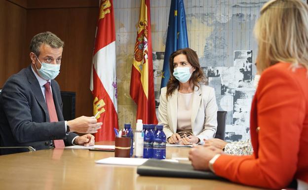 La Junta tramita ayudas para los 1.523 autonómos leoneses del sector de peluquerías por la crisis de la covid-19