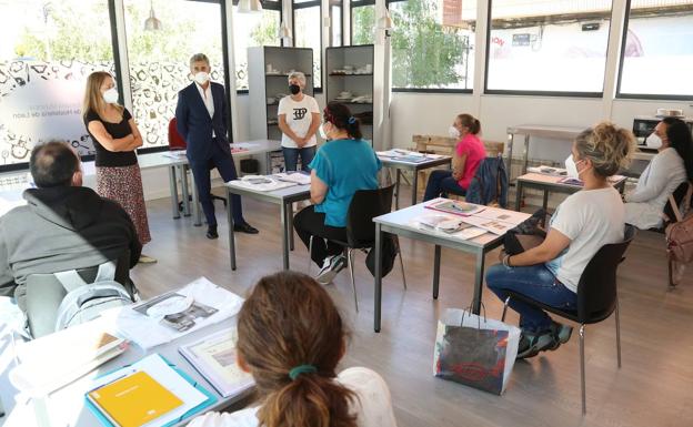 Ildefe programa cursos para profesionales de hostelería, reciclaje profesional y capacitación en oficios