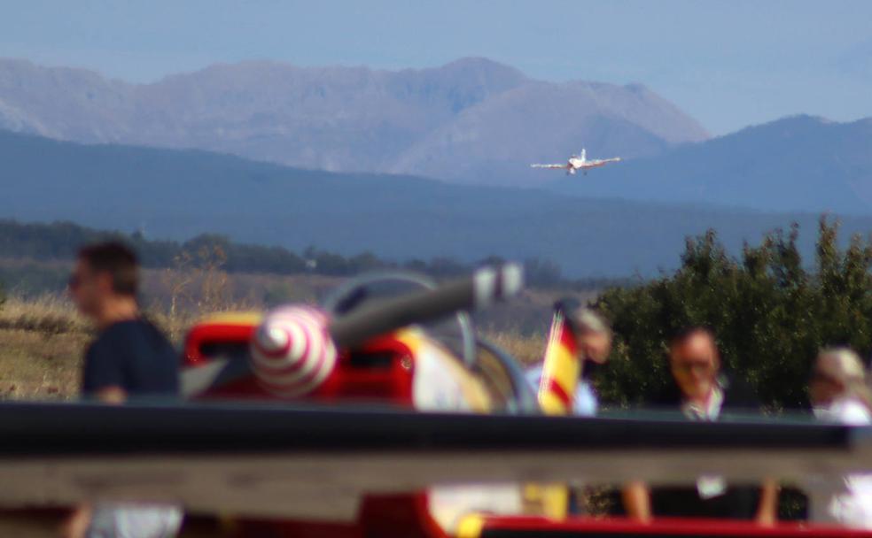 Surcando los cielos de las cuatro primeras Bases Aéreas